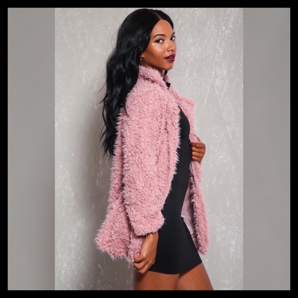 Dusty Pink Long Sleeve Faux Fur Coat - Picture 3 of 7